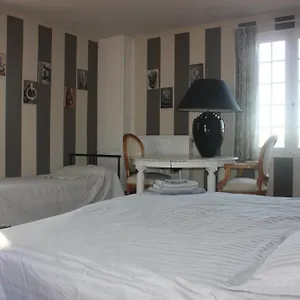 Presbytère De Jonquiere 3*, Lavaur (Tarn) France
